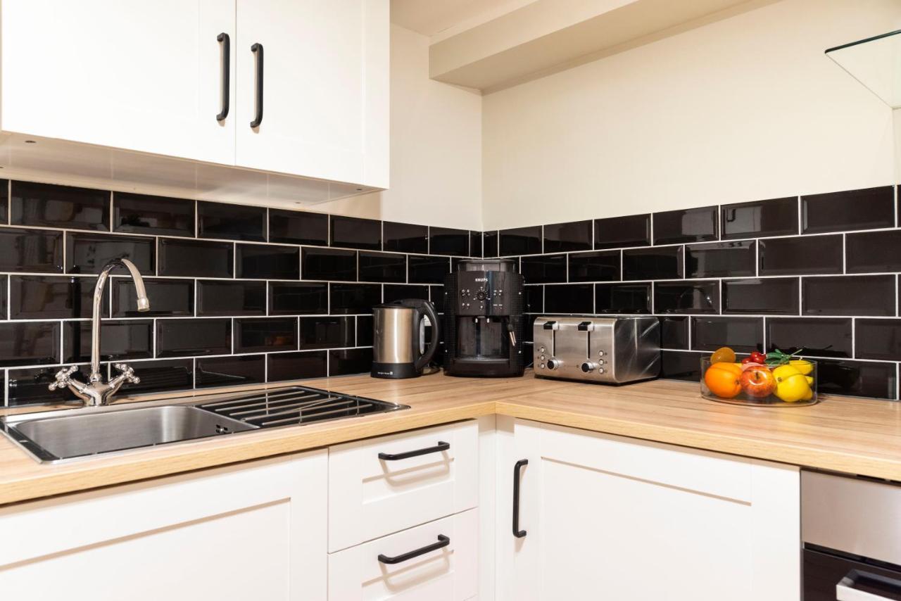 Ll Modern Dream With Ac&high Ceilings 3 Bedrooms Appartement